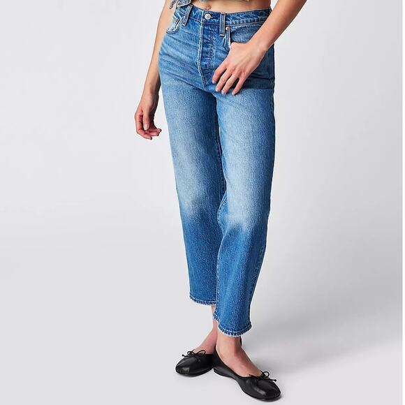 Levis Ribcage Straight Ankle Length Jeans Medium Wash size 26 - Picture 8 of 8